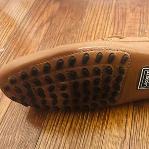 Lacoste men’s loafer